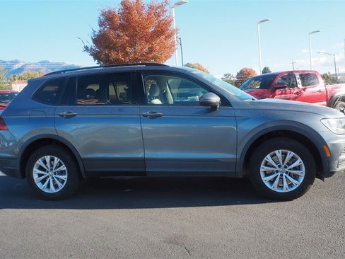 Used 2020 Volkswagen Tiguan S image 4
