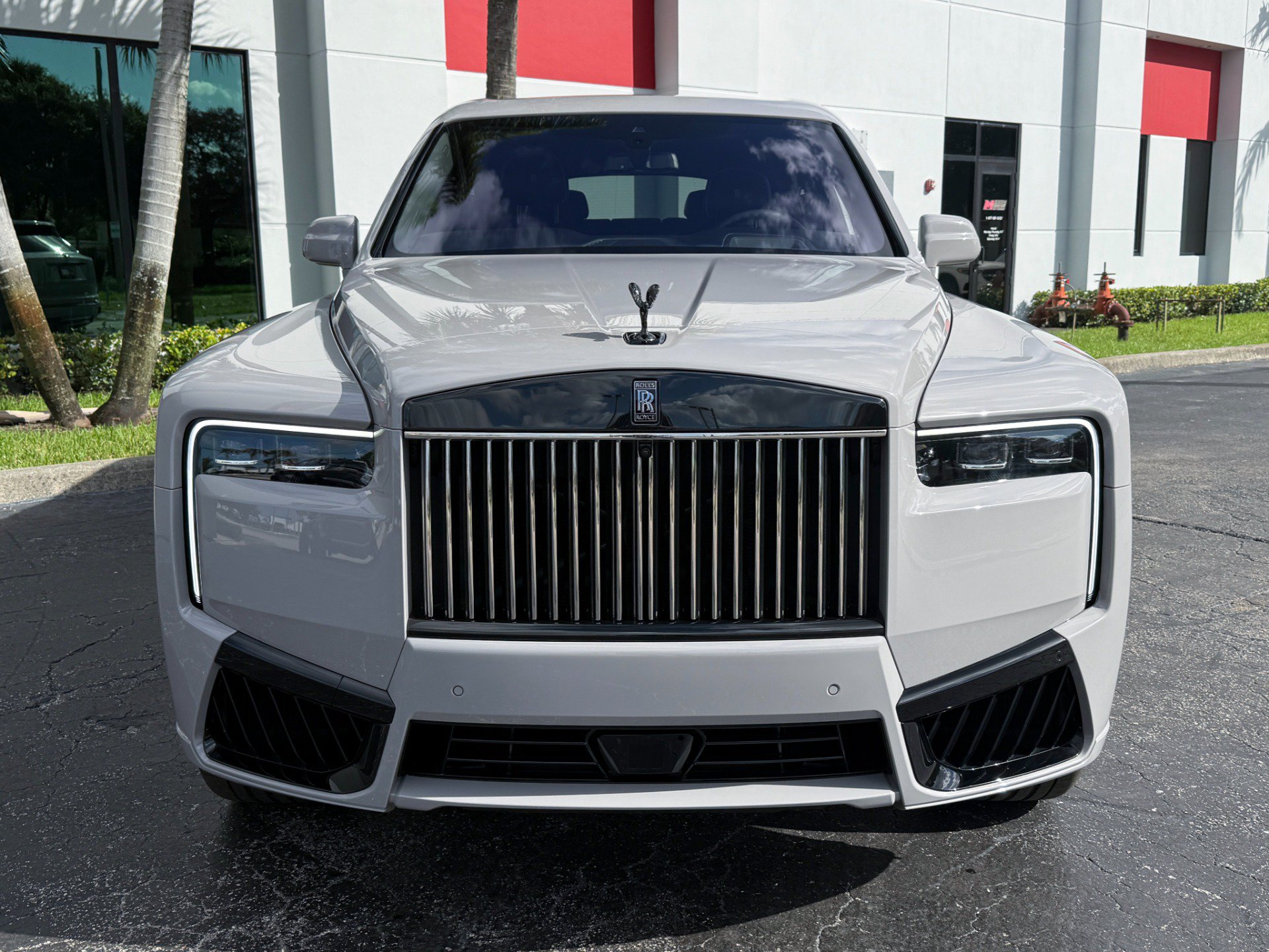 Used 2026 Rolls-Royce Cullinan Black Badge AWD/4WD image 13