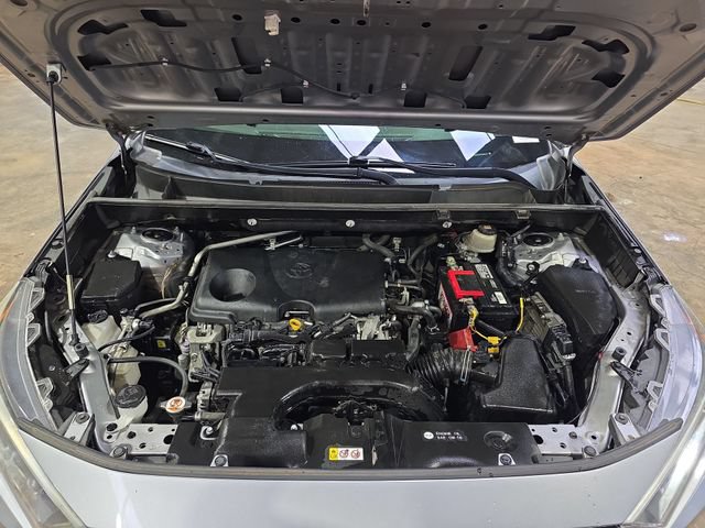Used 2019 Toyota RAV4 XLE w/ All Weather Liner Package AWD/4WD image 31