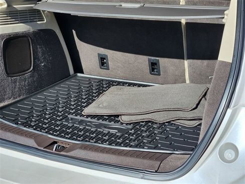 Used 2019 Lincoln MKC Reserve image 30