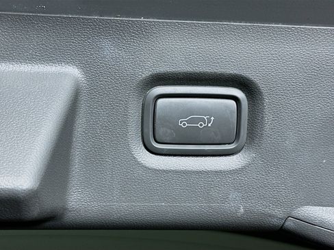 Used 2024 Hyundai Ioniq 5 SEL image 29