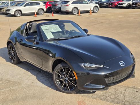 New 2026 MAZDA MX-5 Miata RF Grand Touring RWD image 7