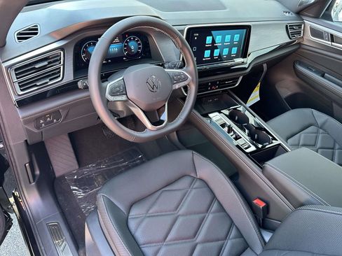 New 2026 Volkswagen Atlas Cross Sport SE AWD/4WD image 10