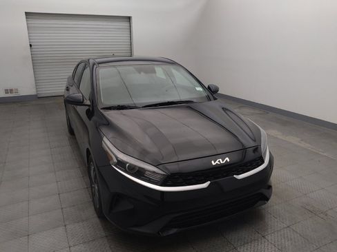 Used 2024 Kia Forte LXS FWD image 14