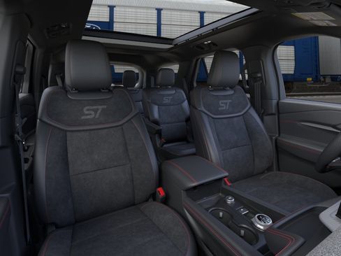 New 2026 Ford Explorer ST RWD image 33