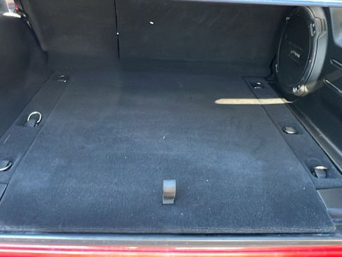 Used 2019 Jeep Wrangler Unlimited Sahara image 12