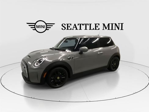 Certified 2023 MINI Cooper SE FWD image 5