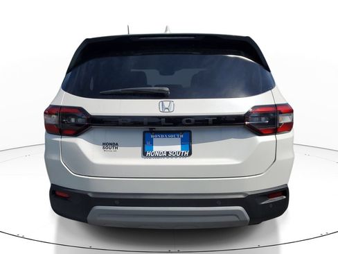 Used 2025 Honda Pilot EX-L image 5