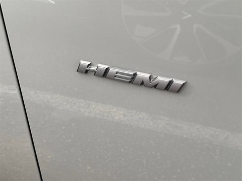 Used 2017 Dodge Challenger R/T Plus image 19