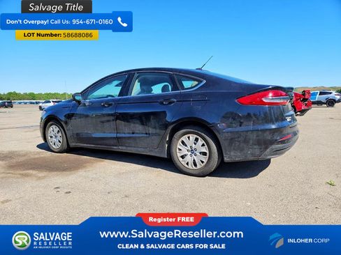 Used 2019 Ford Fusion S FWD image 3