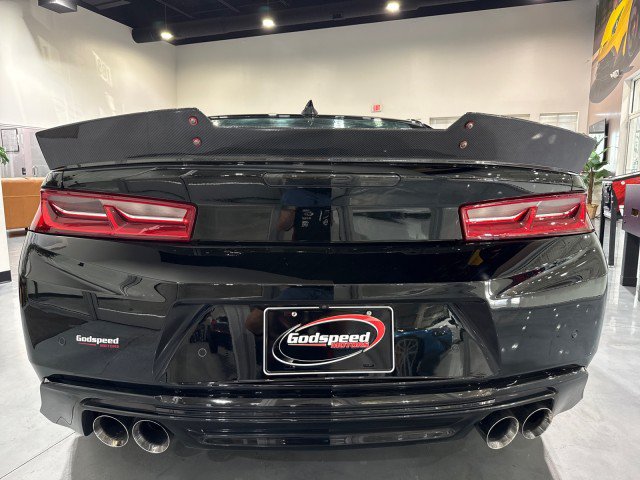 Used 2018 Chevrolet Camaro ZL1 RWD image 41