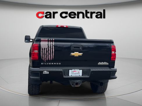 Used 2019 Chevrolet Silverado 2500 High Country w/ Duramax Plus Package AWD/4WD image 5