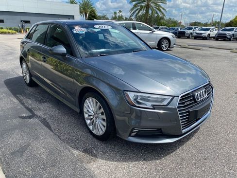 Used 2017 Audi A3 e-tron Premium image 4