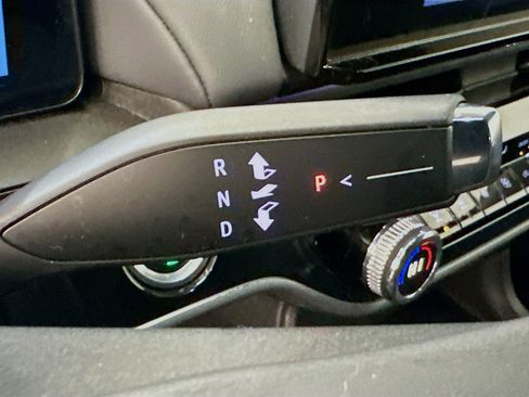 Used 2024 Honda Prologue Touring image 25