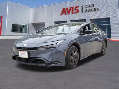 Used 2025 Toyota Prius LE
