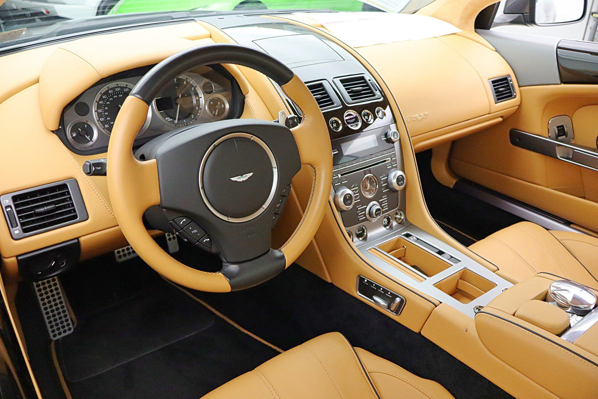 Used 2012 Aston Martin Virage Coupe RWD image 23