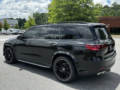 Certified 2025 Mercedes-Benz GLS 580 4MATIC image 5
