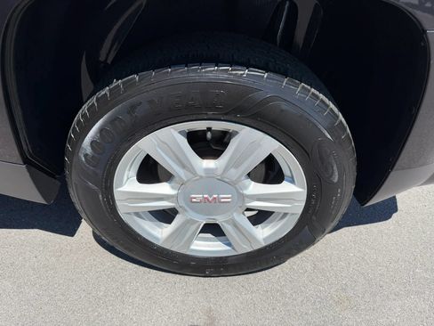Used 2015 GMC Terrain SLE w/ Safety Package AWD/4WD image 17