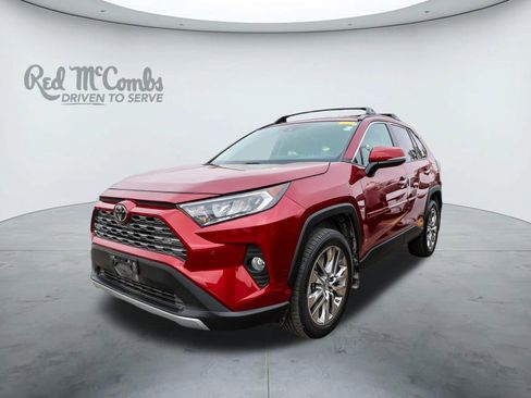 Used 2019 Toyota RAV4 Limited image 1