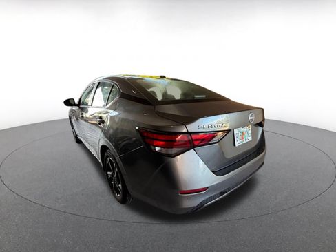 Used 2025 Nissan Sentra SV FWD image 12