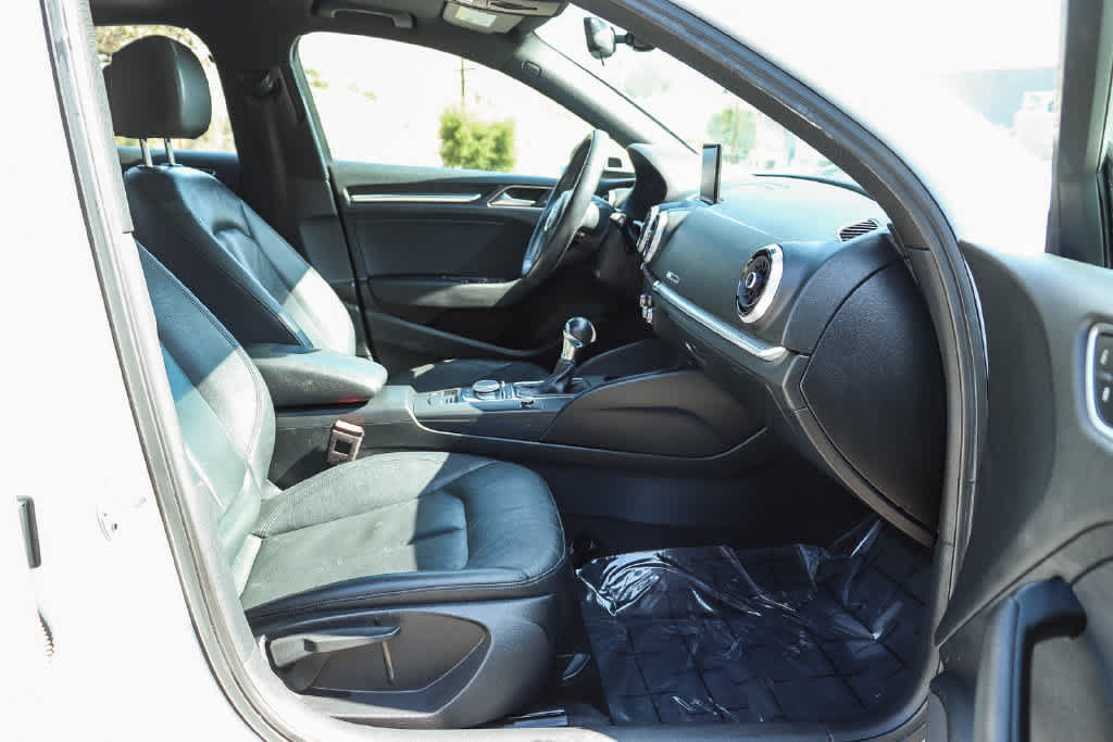 Used 2020 Audi A3 2.0T Premium FWD image 17