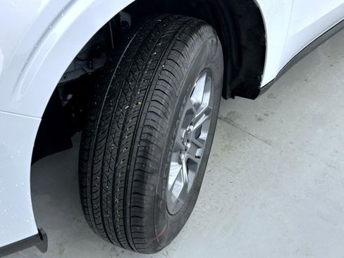 New 2026 Ford Maverick XLT w/ XLT Luxury Package image 23