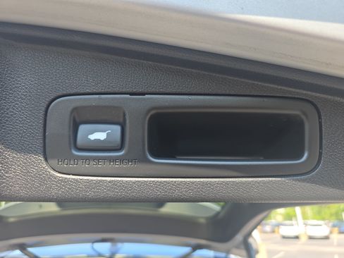 Used 2017 Honda CR-V EX-L image 13