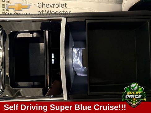 New 2026 Chevrolet Traverse High Country w/ LPO, Floor Liner Package AWD/4WD image 23