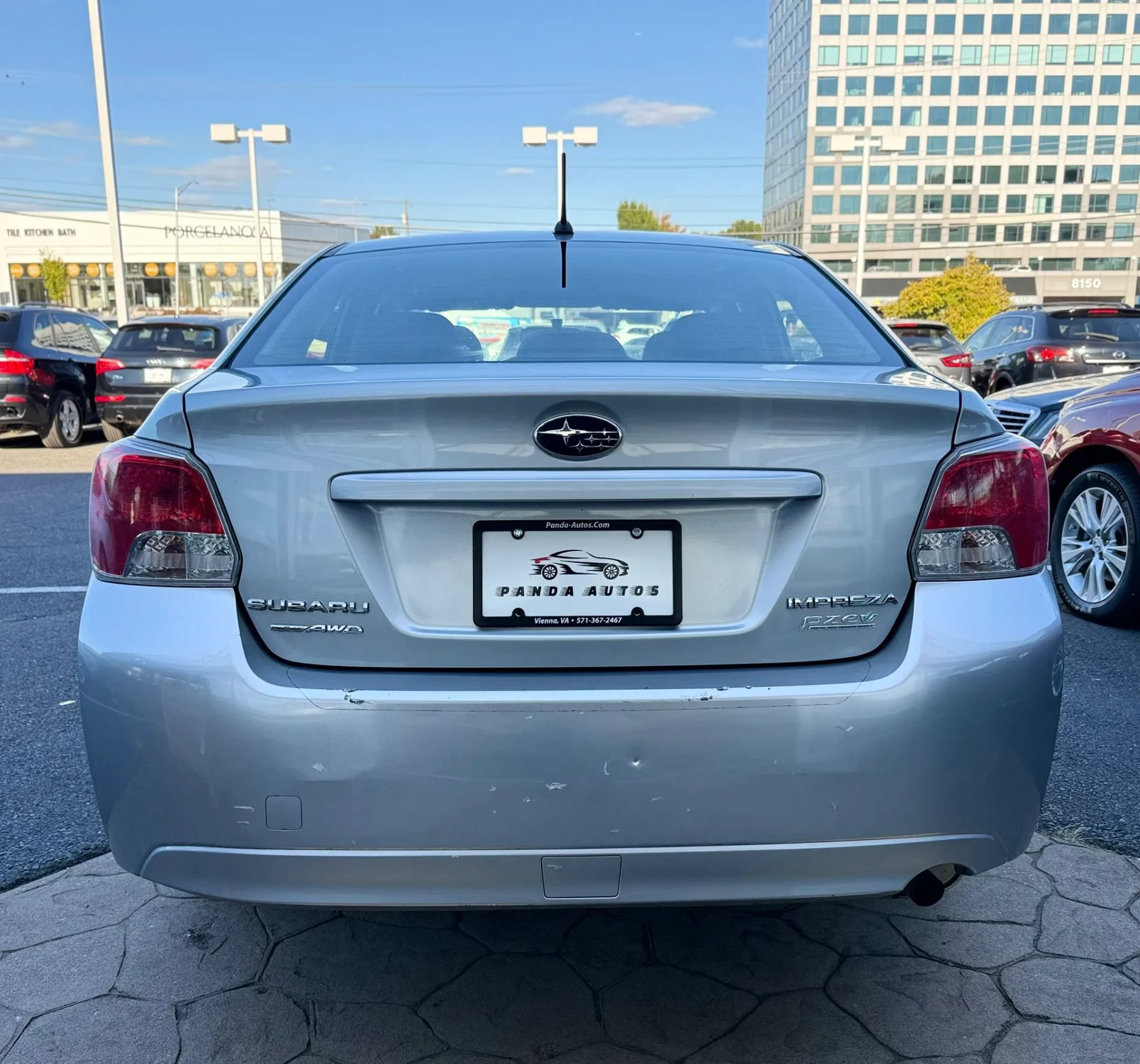 Used 2013 Subaru Impreza 2.0i Premium w/ All-Weather Pkg AWD/4WD image 6