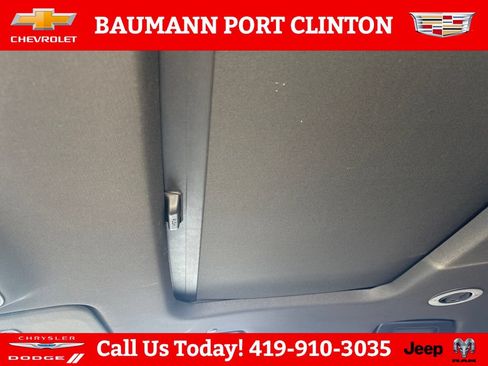 Used 2023 Chevrolet Traverse Premier w/ Redline Edition AWD/4WD image 22