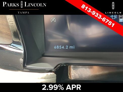 Certified 2025 Lincoln Corsair Reserve FWD image 32