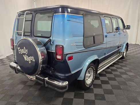 Used 1991 Dodge B2500 image 5