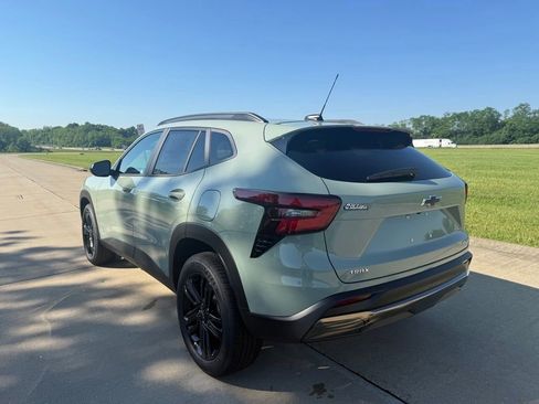 New 2026 Chevrolet Trax ACTIV w/ Driver Confidence Package FWD image 7