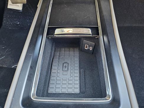 New 2026 Lincoln Corsair Premiere image 19