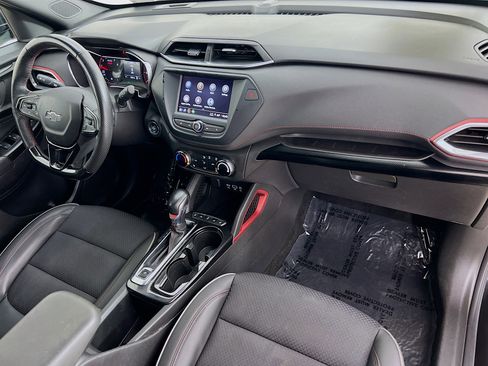 Used 2023 Chevrolet TrailBlazer RS image 29