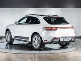 Certified 2025 Porsche Macan image 3