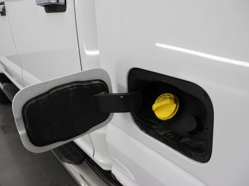 Used 2018 Ford F250 XLT AWD/4WD image 31