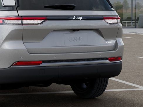 New 2026 Jeep Grand Cherokee Limited w/ Limited Altitude Package RWD image 13