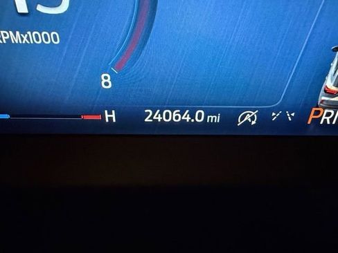 Certified 2025 Ford Escape Platinum AWD/4WD image 24