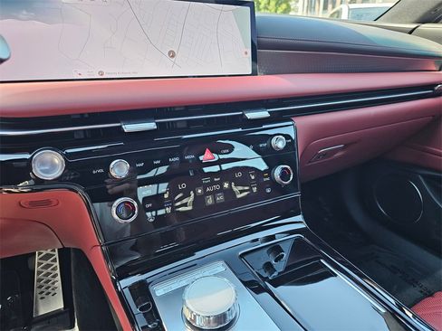 Used 2025 Genesis G80 3.5T Sport image 29