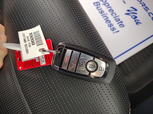 Used 2024 Ford Mustang GT Premium image 27