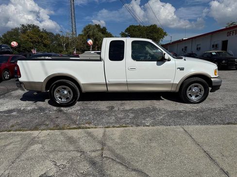 Used 2002 Ford F150 Lariat image 9