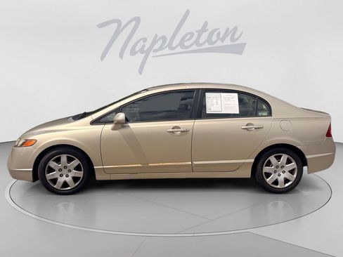 Used 2007 Honda Civic LX image 2