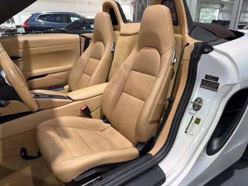 Used 2014 Porsche Boxster RWD image 10