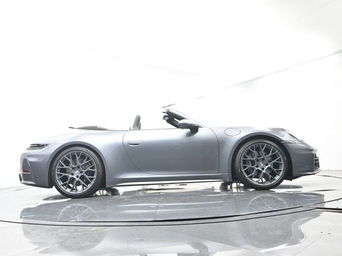 Used 2026 Porsche 911 Carrera T RWD image 63