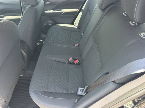 Used 2023 Nissan Kicks SV FWD image 12