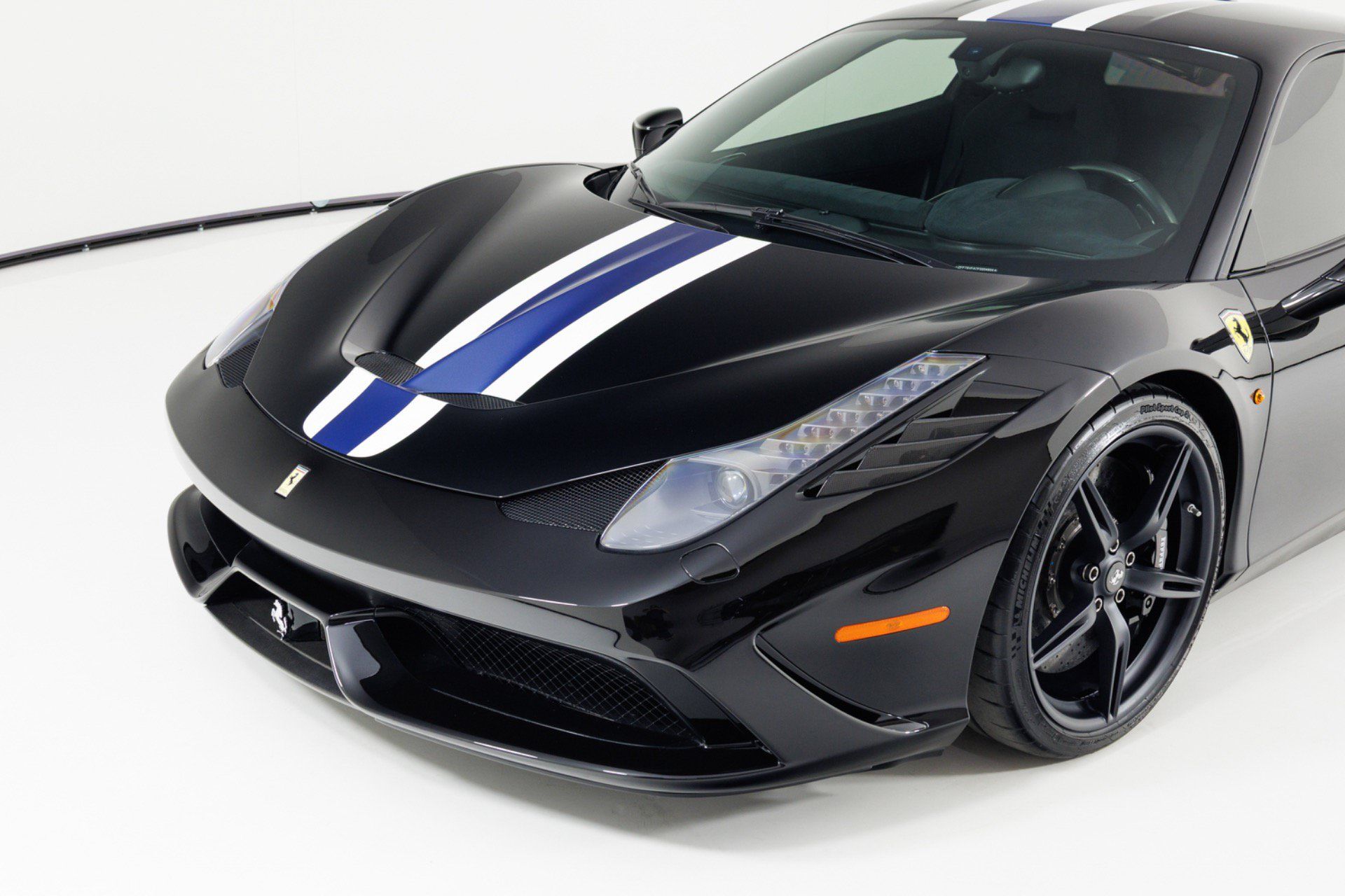 Used 2015 Ferrari 458 Speciale Coupe RWD image 56