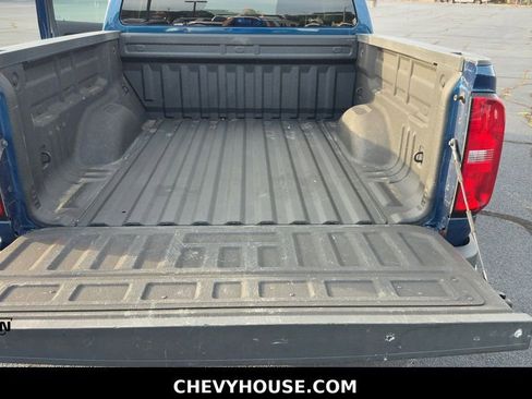 Used 2019 Chevrolet Colorado LT RWD image 25