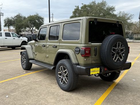 New 2026 Jeep Wrangler Sahara image 5