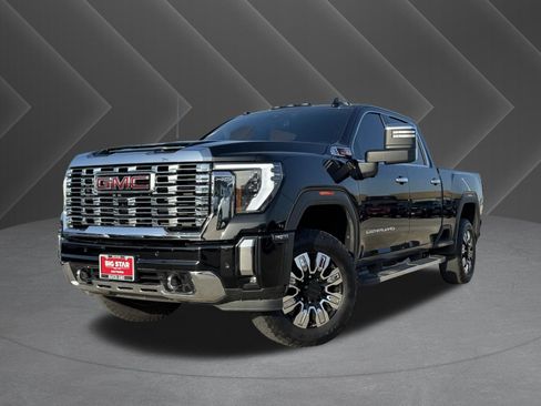 Used 2025 GMC Sierra 2500 Denali AWD/4WD image 2
